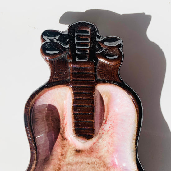 Mauve Guitar Ash Tray