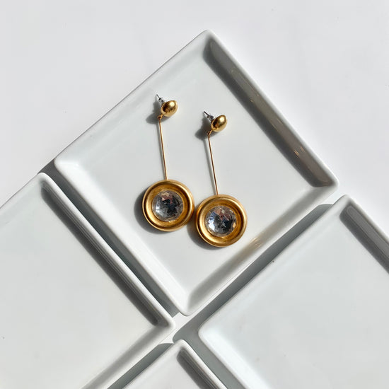 Gold Pendulum Earring