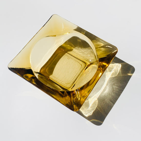 Amber Diamond Ash Tray