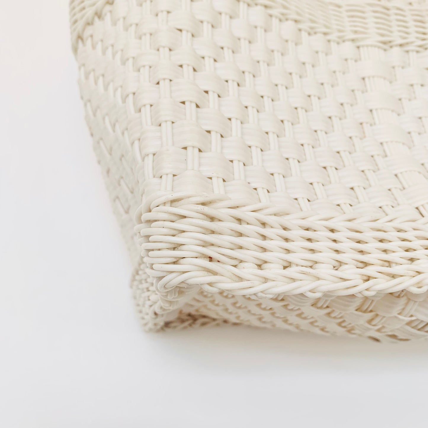 White Woven Market Bag