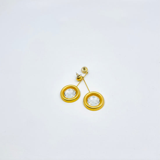 Gold Pendulum Earring