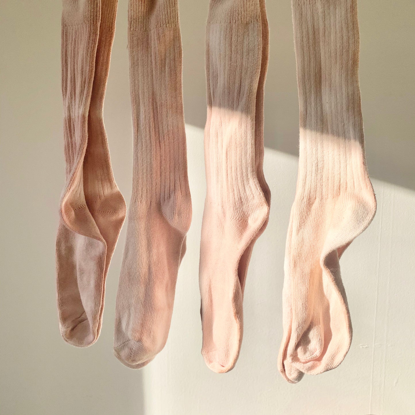 Avocado Dyed Socks in Parchment